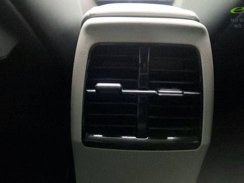 Used 2024 Kia Niro Wave w/ Wave Preserve Package FWD image 52