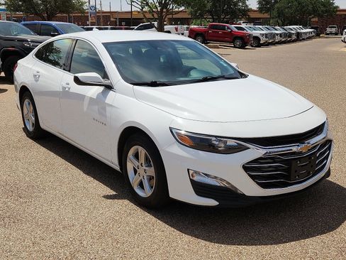 Used 2024 Chevrolet Malibu LT FWD image 6