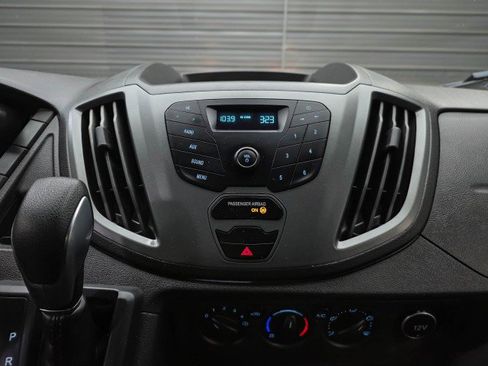 Used 2018 Ford Transit 250 130 Low Roof w/ Exterior Upgrade Package RWD image 21