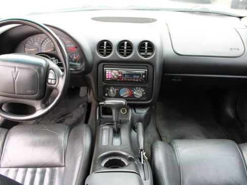 Used 2001 Pontiac Firebird Formula w/ Protection Group RWD image 15