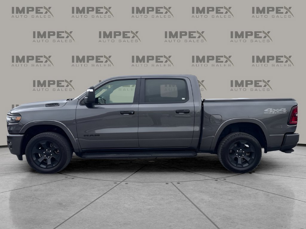 Used 2025 RAM 1500 Big Horn AWD/4WD image 2