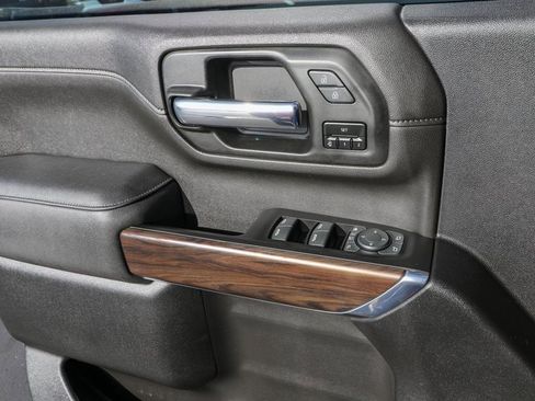 Used 2022 GMC Sierra 3500 SLT w/ Gooseneck/5TH Wheel Package image 14