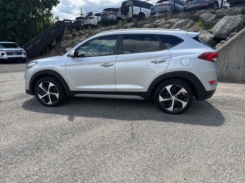Used 2018 Hyundai Tucson Limited AWD/4WD image 2