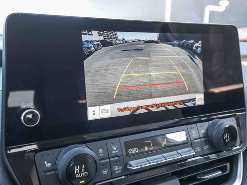 Certified 2024 Toyota Grand Highlander FWD image 27