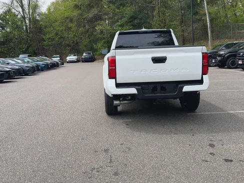New 2026 Toyota Tacoma SR5 RWD image 7
