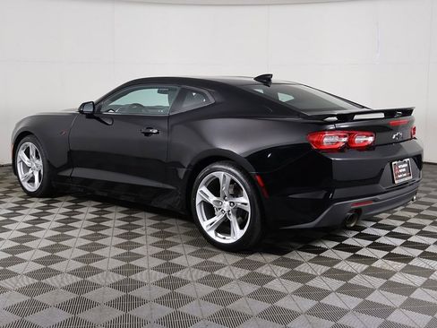 Used 2021 Chevrolet Camaro LT image 6