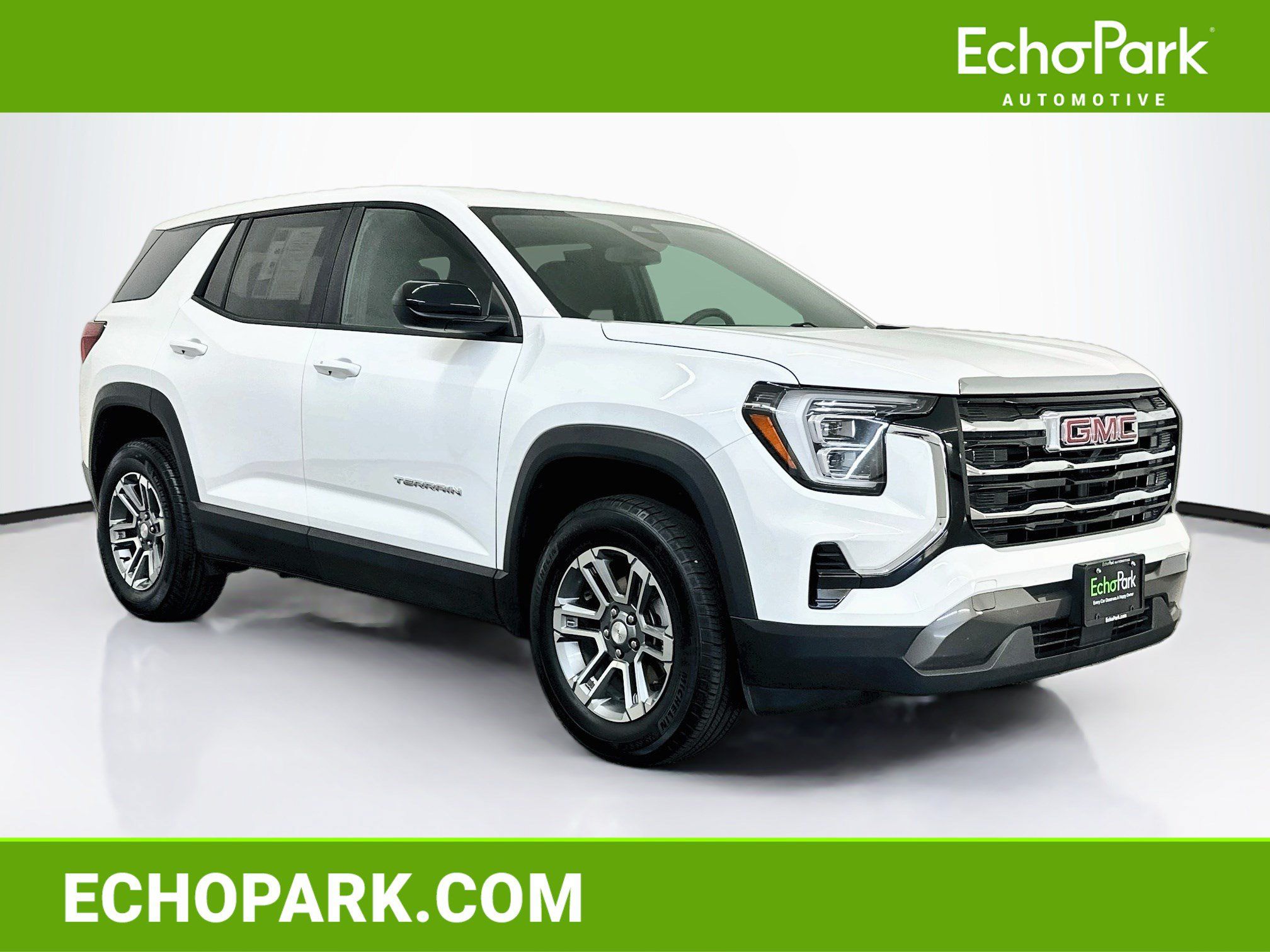 Used 2026 GMC Terrain Elevation AWD/4WD image 1