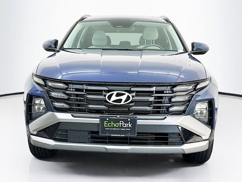 Used 2025 Hyundai Tucson SEL AWD/4WD image 2
