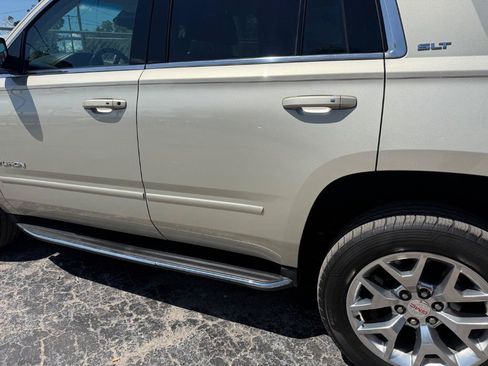 Used 2017 GMC Yukon SLT w/ Open Road Package RWD image 4
