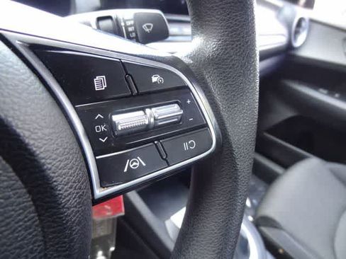 Used 2023 Kia Forte LXS FWD image 15