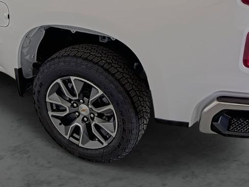 New 2026 Chevrolet Silverado 1500 LT w/ All Star Edition Plus AWD/4WD image 9