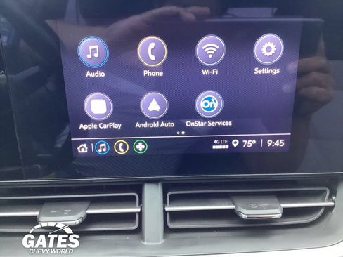 Used 2024 Chevrolet Trax RS FWD image 3