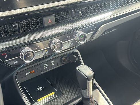 Used 2023 Honda CR-V Sport Touring image 20