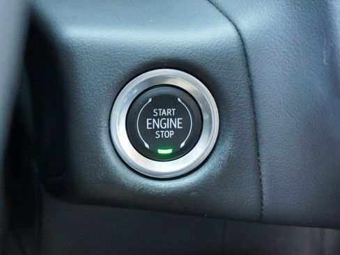 Used 2022 Chevrolet Tahoe Z71 w/ Z71 Off-Road Package image 22