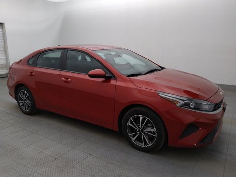 Used 2024 Kia Forte LXS image 11