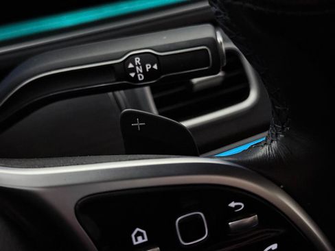 Used 2023 Mercedes-Benz GLE 450 4MATIC w/ AMG Line Exterior image 40