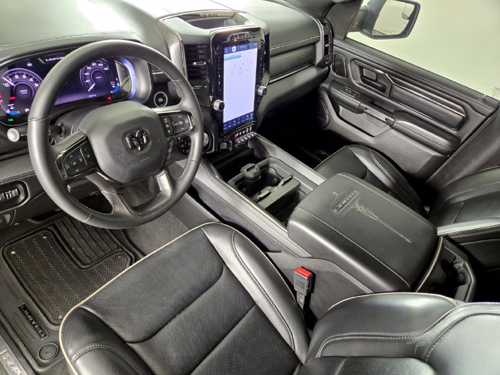 Used 2024 RAM 1500 Limited AWD/4WD image 16