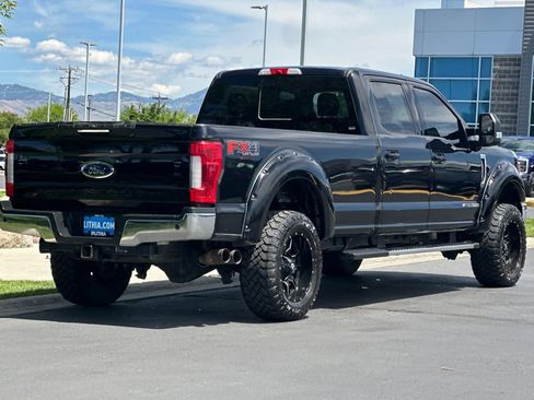 Certified 2019 Ford F350 Lariat w/ Lariat Ultimate Package AWD/4WD image 2