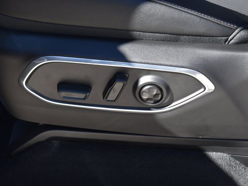 New 2026 Jeep Grand Wagoneer Limited AWD/4WD image 15