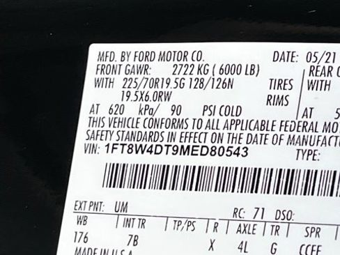 Used 2021 Ford F450 Platinum w/ FX4 Off-Road Package image 36