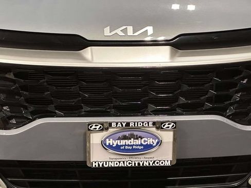 Used 2023 Kia Sportage EX AWD/4WD image 10