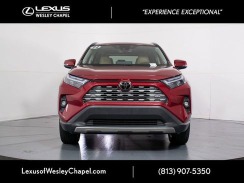 Used 2022 Toyota RAV4 Limited FWD image 13
