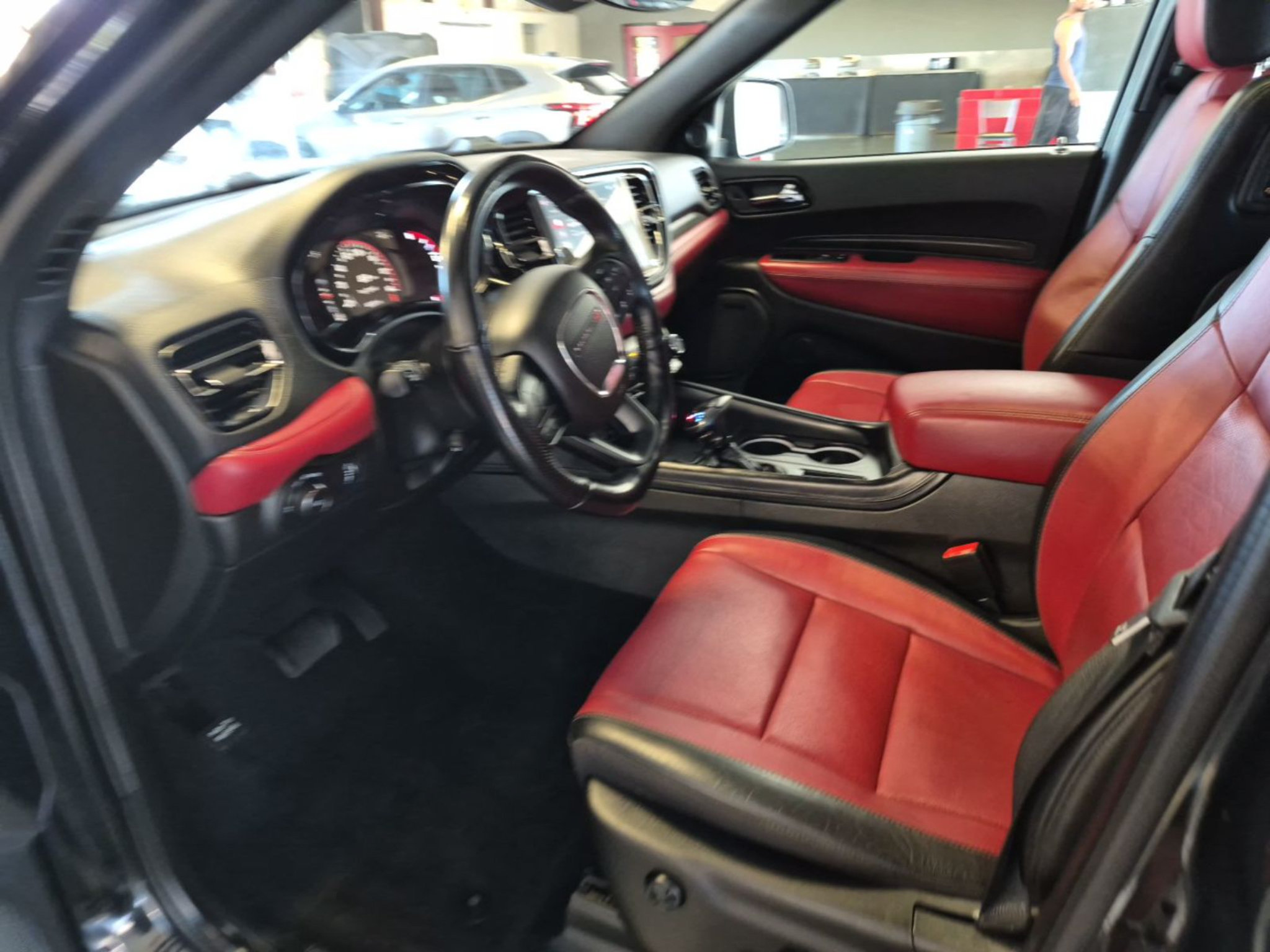 Used 2021 Dodge Durango R/T w/ Technology Group AWD/4WD image 6