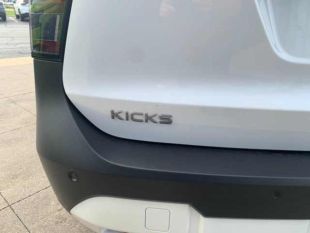 New 2026 Nissan Kicks SV w/ Cold Weather Package FWD image 32