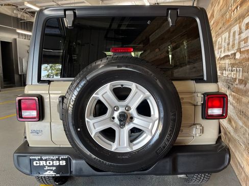 Used 2022 Jeep Wrangler Unlimited Sport AWD/4WD image 62