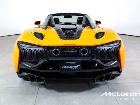 New 2026 McLaren Artura Spider RWD image 9