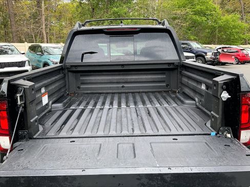 Used 2025 Honda Ridgeline TrailSport image 37