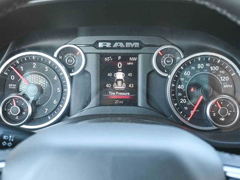 New 2026 RAM 1500 Big Horn w/ Night Edition image 34