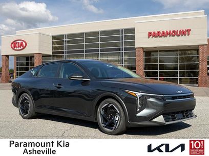 New 2025 Kia K4 EX