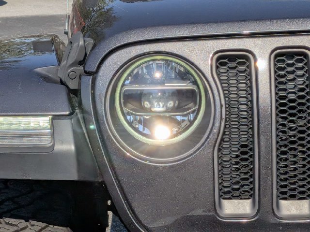Used 2021 Jeep Wrangler Unlimited Rubicon AWD/4WD image 7