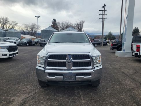 Used 2018 RAM 2500 Tradesman w/ Chrome Appearance Group image 14