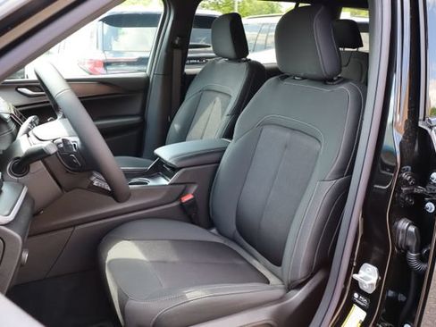 New 2026 Jeep Grand Cherokee L Laredo AWD/4WD image 10