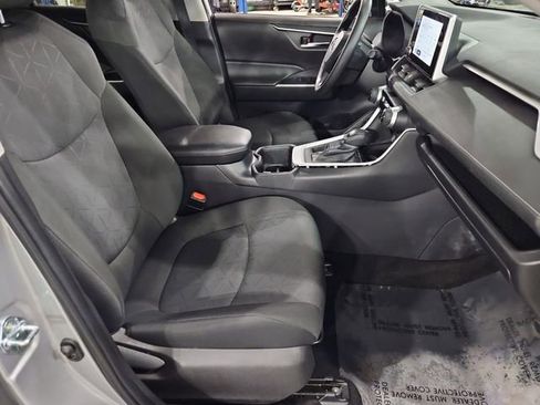 Used 2024 Toyota RAV4 XLE image 19