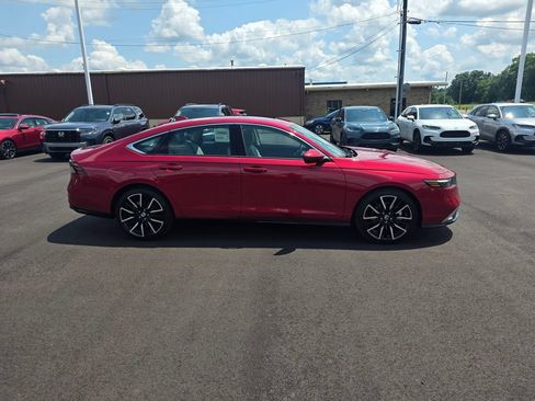 New 2026 Honda Accord Touring image 2