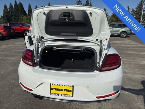 Used 2017 Volkswagen Beetle 1.8T S FWD image 9