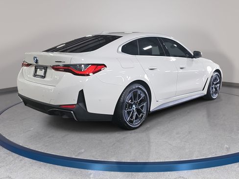 Used 2023 BMW i4 eDrive40 w/ Premium Package RWD image 5