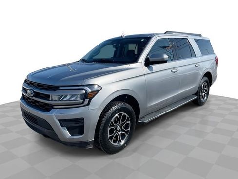 Used 2023 Ford Expedition Max XLT AWD/4WD image 1