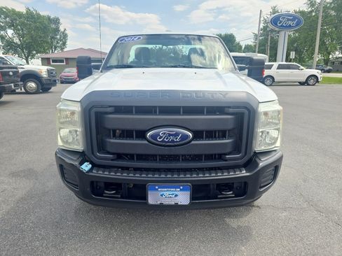 Used 2014 Ford F250 XL w/ Power Equipment Group RWD image 3