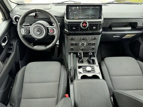 Used 2024 INEOS Grenadier image 12