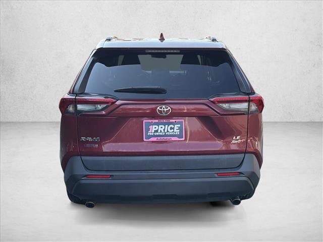Used 2021 Toyota RAV4 LE AWD/4WD image 6