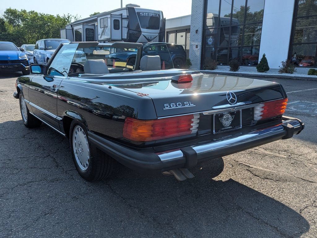 Used 1987 Mercedes-Benz 560 SL image 14