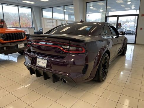 Used 2022 Dodge Charger Scat Pack image 5