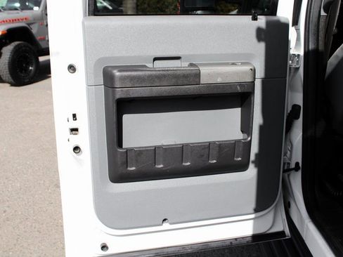 Used 2011 Ford F550 2WD Crew Cab Super Duty w/ Payload Upgrade Pkg image 29