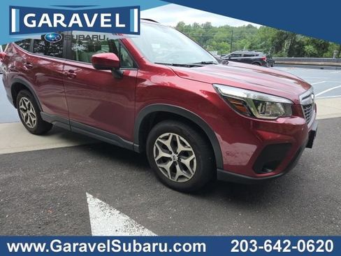 Used 2020 Subaru Forester Premium AWD/4WD image 1