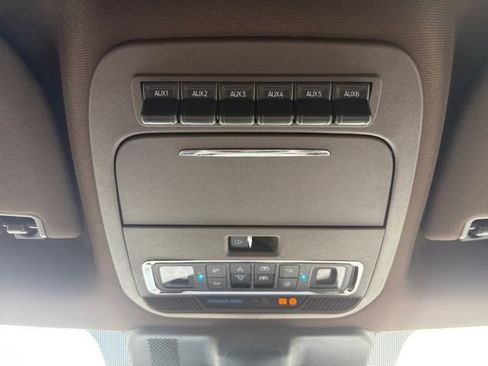 Used 2026 Ford F250 King Ranch w/ FX4 Off-Road Package AWD/4WD image 12