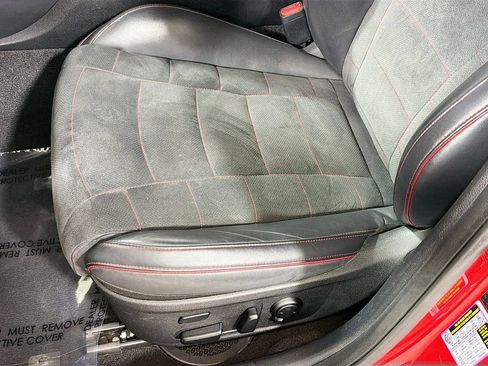 Used 2023 Kia Stinger GT2 AWD/4WD image 21